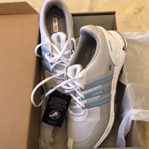 Adidas Women’s Traxion Lite FM S 9 Golf Shoes NWT